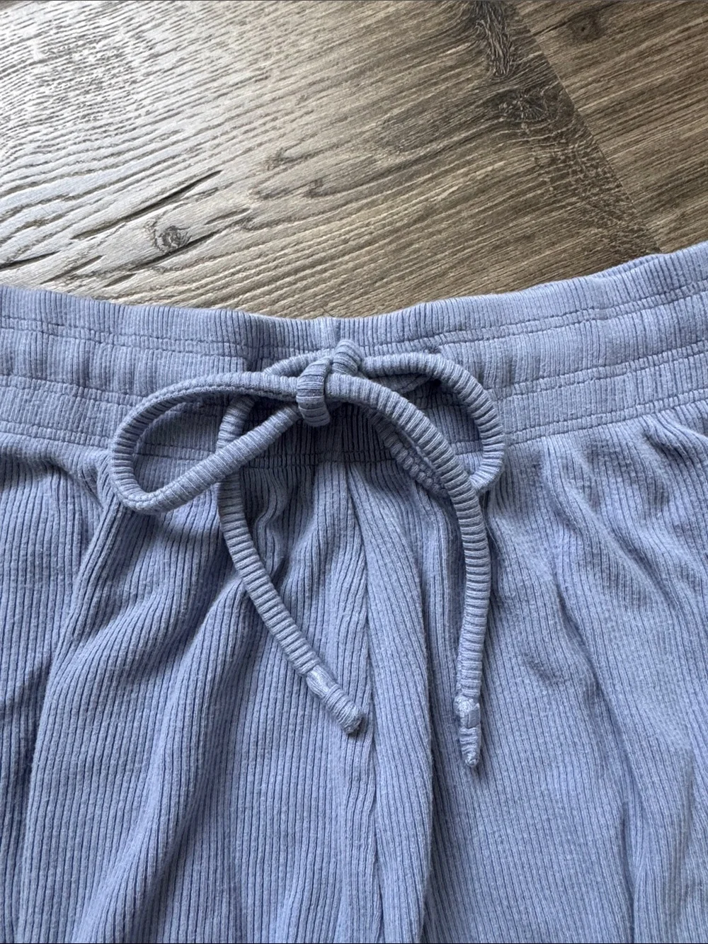 Gilly Hicks by Hollister Soft Ribbed Flowy Lounge Shorts - Picture 3 of 4